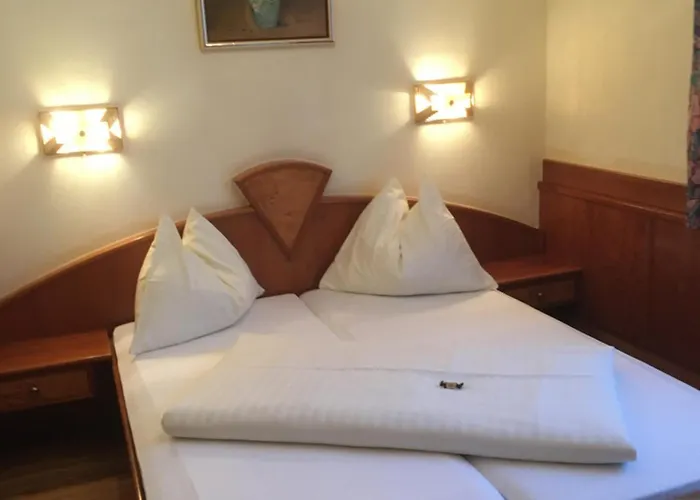 Cityhotel Ratheiser Otel 3*